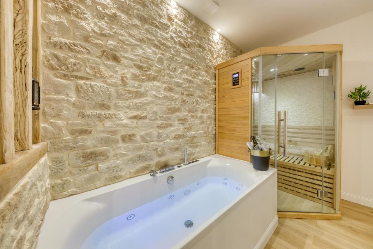 Le Petit Paris - Cocon & Spa & Sauna Шартр Экстерьер фото